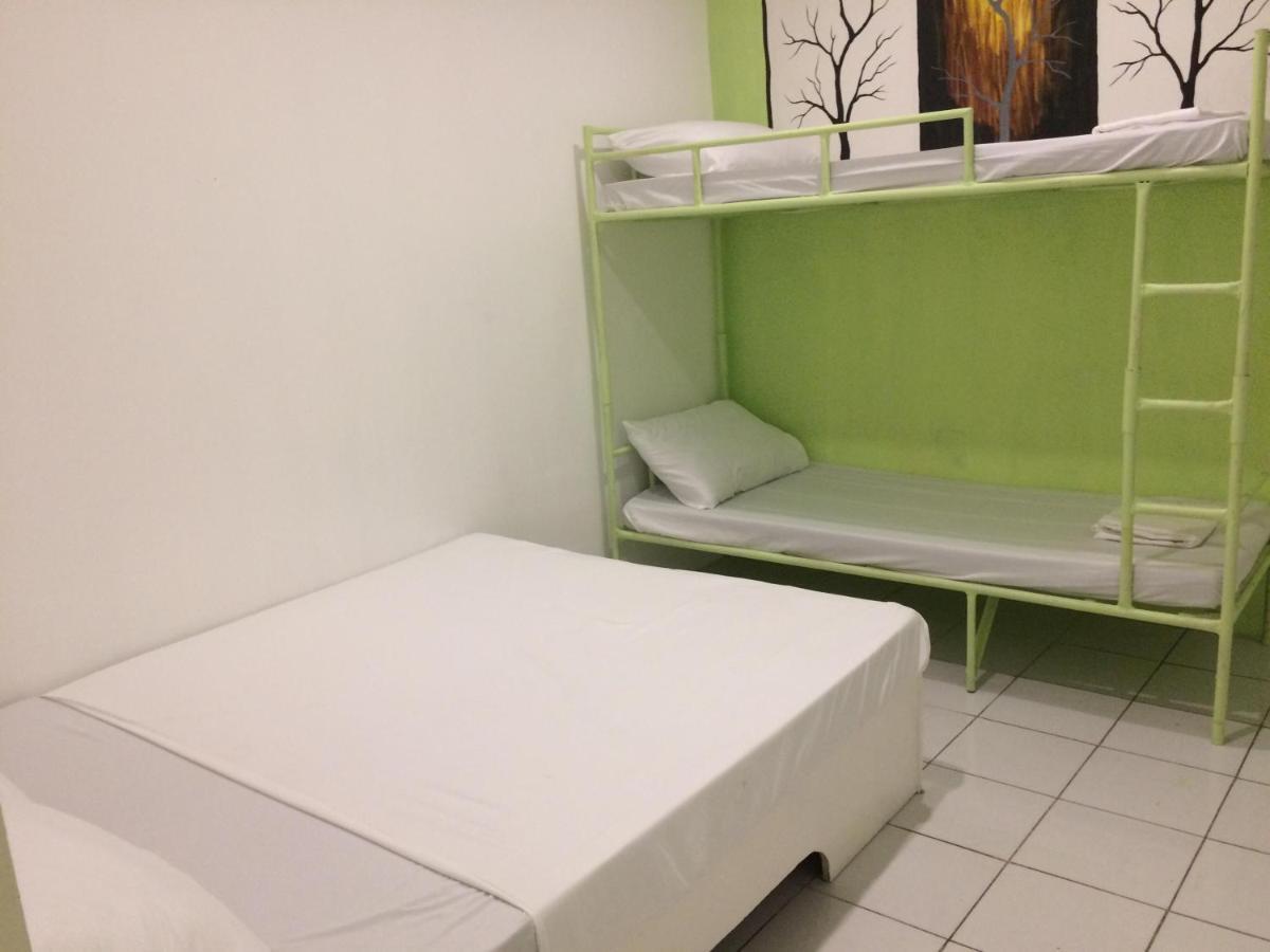 Dormitels.Ph Ermita Vandrerhjem Manila Eksteriør bilde